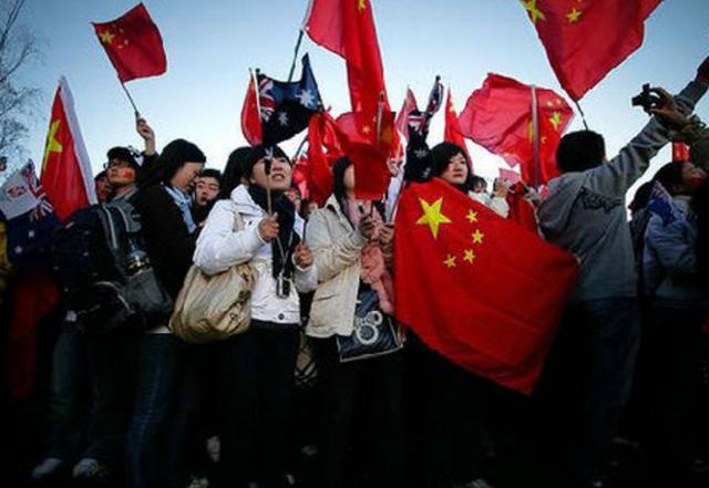 炖花胶的正确方法