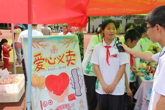 泡泡袖夏装
